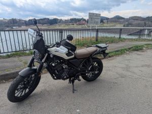 CL250